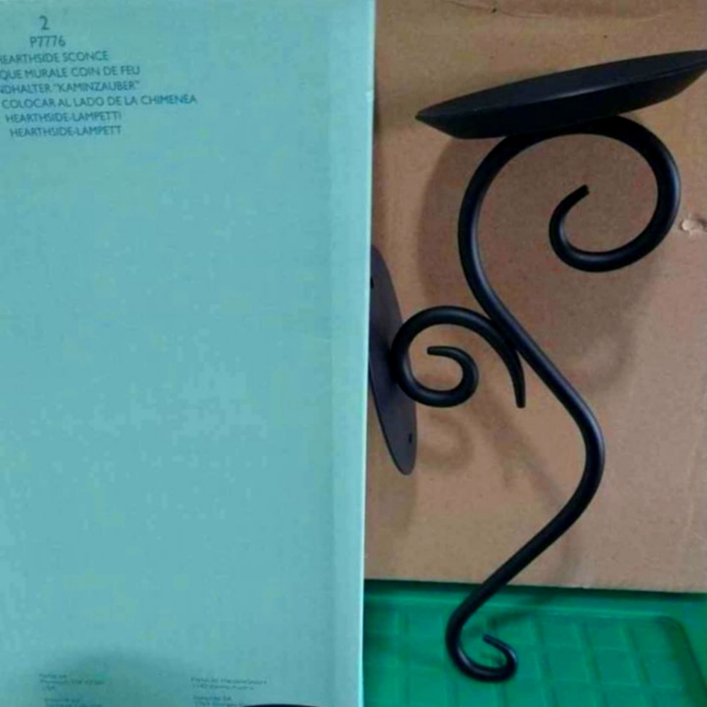 Partylite Hearth side sconce set of two